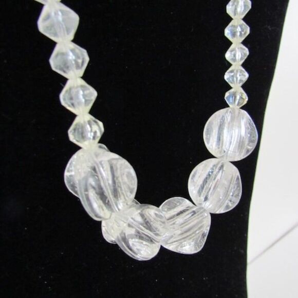 Vintage Chunky Clear Lucite Necklace 1940s 50s - Picture 4 of 8